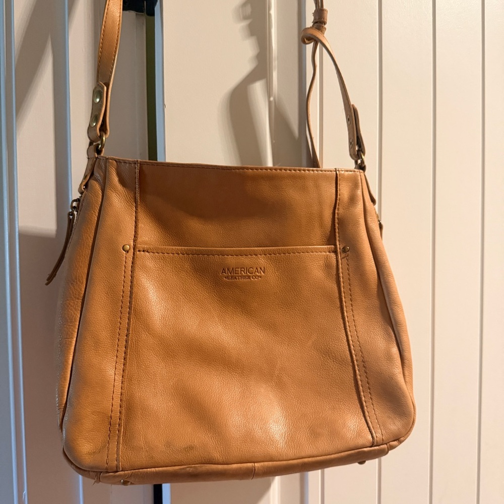 American Leather Co Crossbody Medium Bag Tan 100% Leather 12”wide 8” Tall